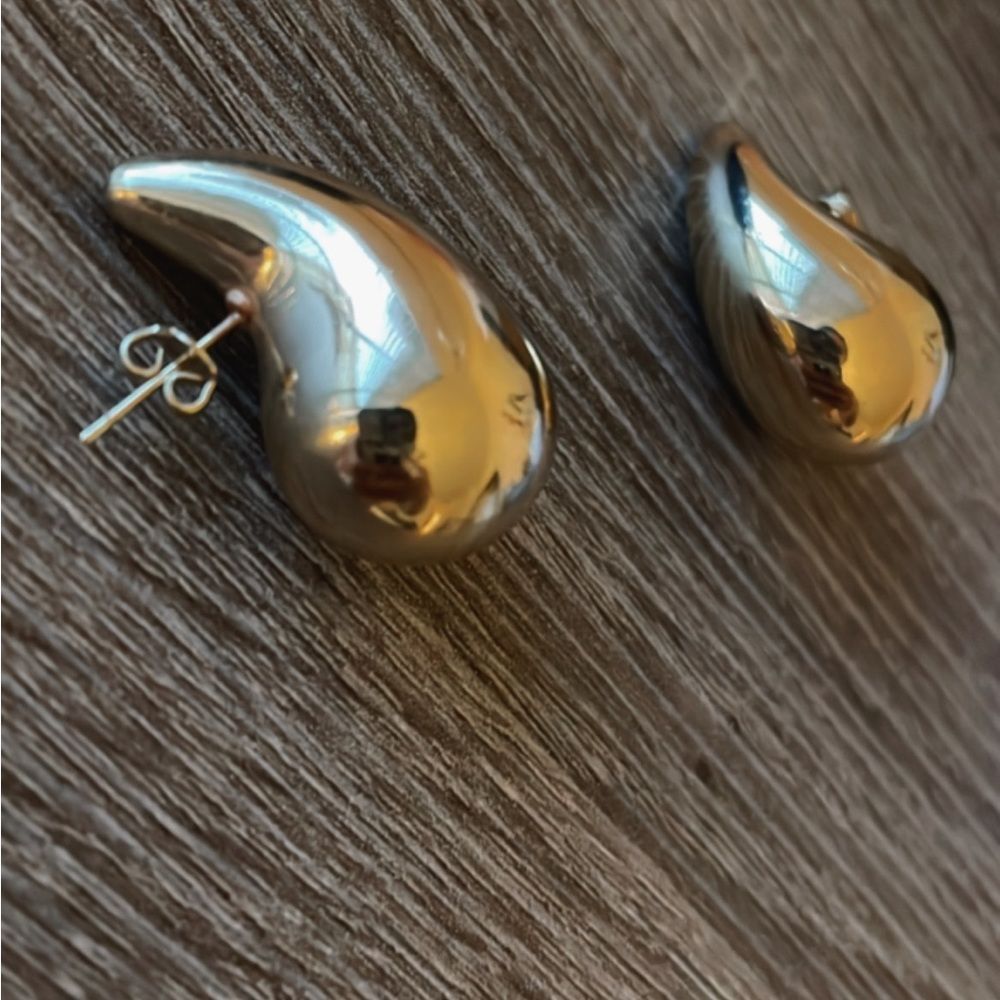 Bottega inspired stud earrings A193 - Picture 4 of 5